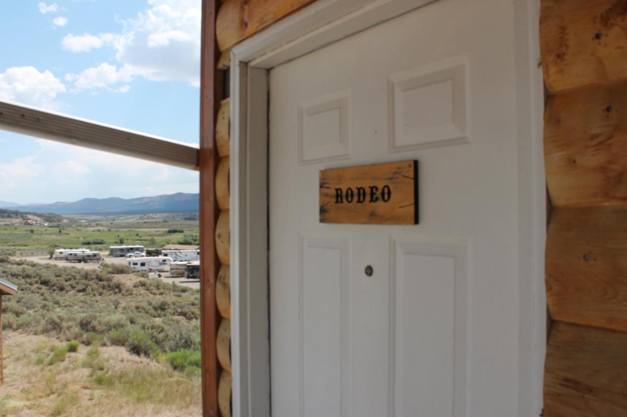 The Riverside Ranch Motel And Rv Park Southern Utah Гатч Екстер'єр фото