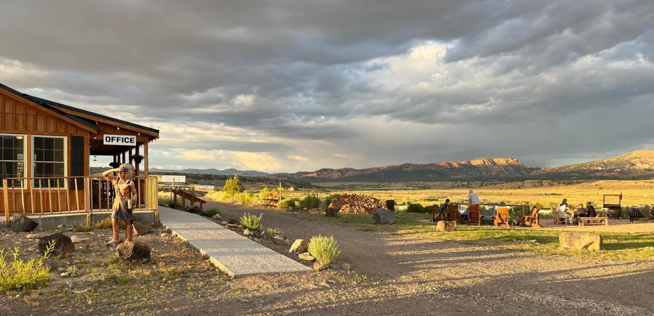 The Riverside Ranch Motel And Rv Park Southern Utah Гатч Екстер'єр фото